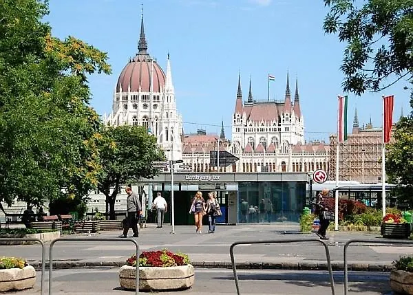 Buda Downtown