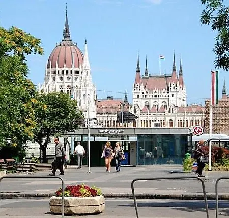Buda Center Apartments